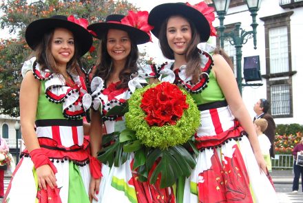 Madeira Flower Festival 2010/End of the Parade