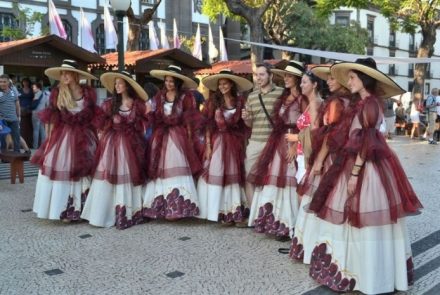 Madeira Wine Festival 2012/Dress Paintings